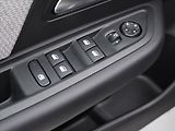 Citroën C4 X 1,2 PT 96kW CZ 1 Maj. Shine - náhled 15