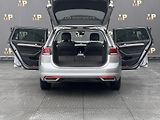 Volkswagen Passat (2020) 1.5TSi DSG Elegance, ČR, 360° - náhled 11