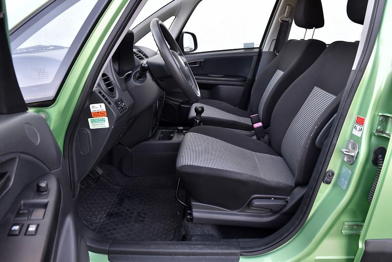 Fiat Sedici 1.6 16V 4X4, KLIMA, NAVI, BT - fotka 7 z 44