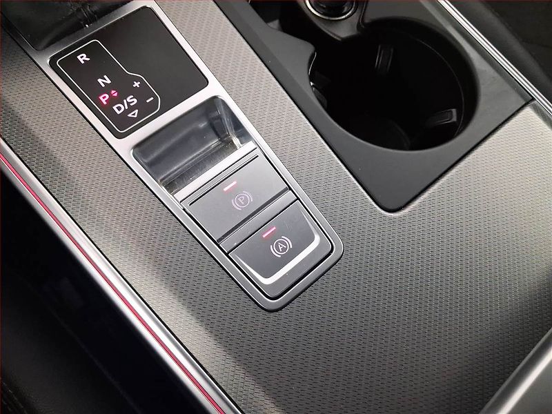 Audi A6 (2020) 45 TDI - fotka 22 z 29