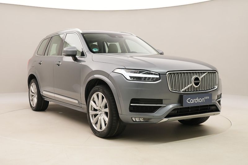Volvo XC90 D5 AWD INSCRIPTION REZERVACE - fotka 14 z 54