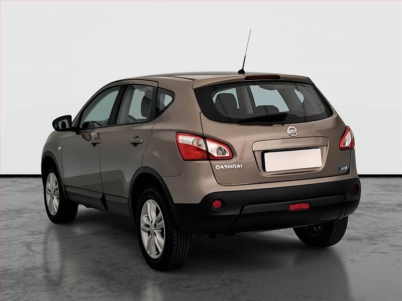 Nissan Qashqai (2012) 1.6 dCi, Serv.kniha, Navi - fotka 4 z 21
