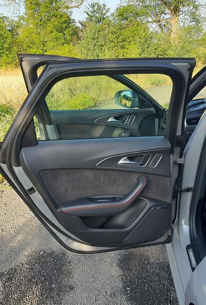 Audi A6 Avant (2018) 3.0 TDI Competition Sportdiffe - fotka 15 z 30