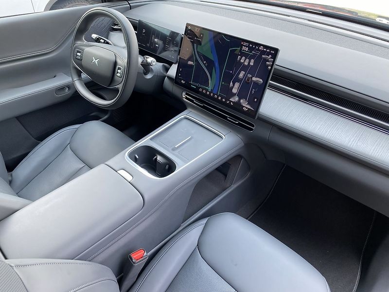 Xpeng G6 AWD Performance - fotka 16 z 37