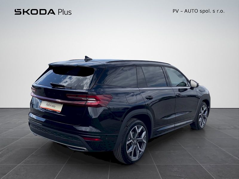 Škoda Kodiaq (2025) Sportline 2.0 TDI 142 kW DSG 4 - fotka 2 z 35