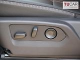 Chevrolet Suburban 6,2 V8 High Country - náhled 21