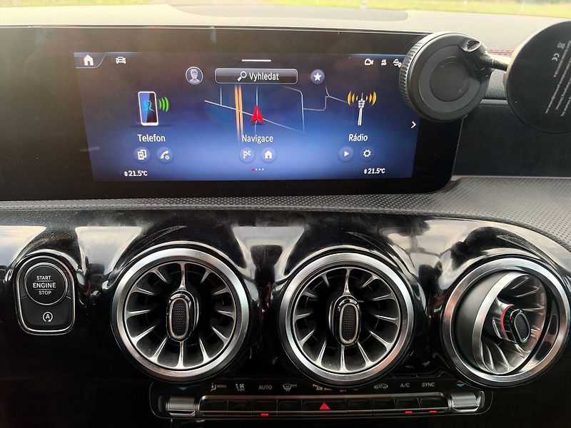 Mercedes-Benz CLA AMG SHOOTING BRAKE - fotka 16 z 17