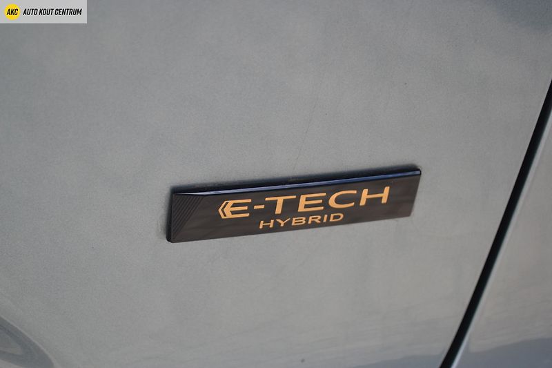 Renault Espace ICONIC E-TECH FULL HYBRID 200k - fotka 26 z 78
