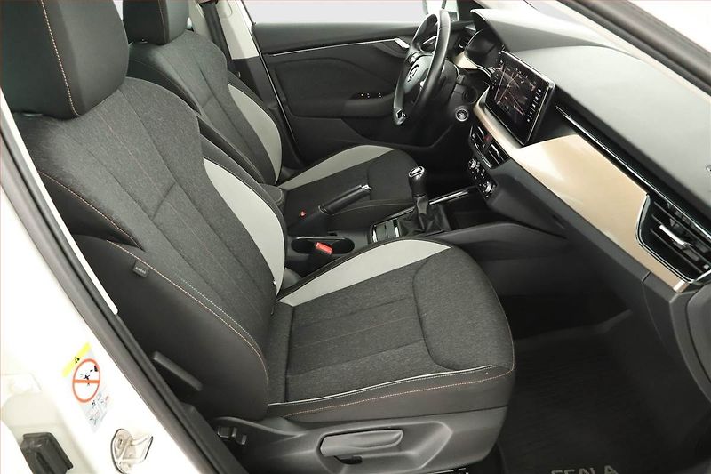 Škoda Scala (2022) Style 1.0 TSI, ČR,1.maj, Navi - fotka 7 z 15