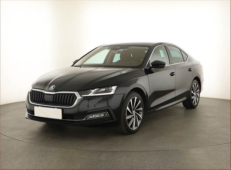 Škoda Octavia (2023) Style 2.0 TDI - fotka 2 z 17