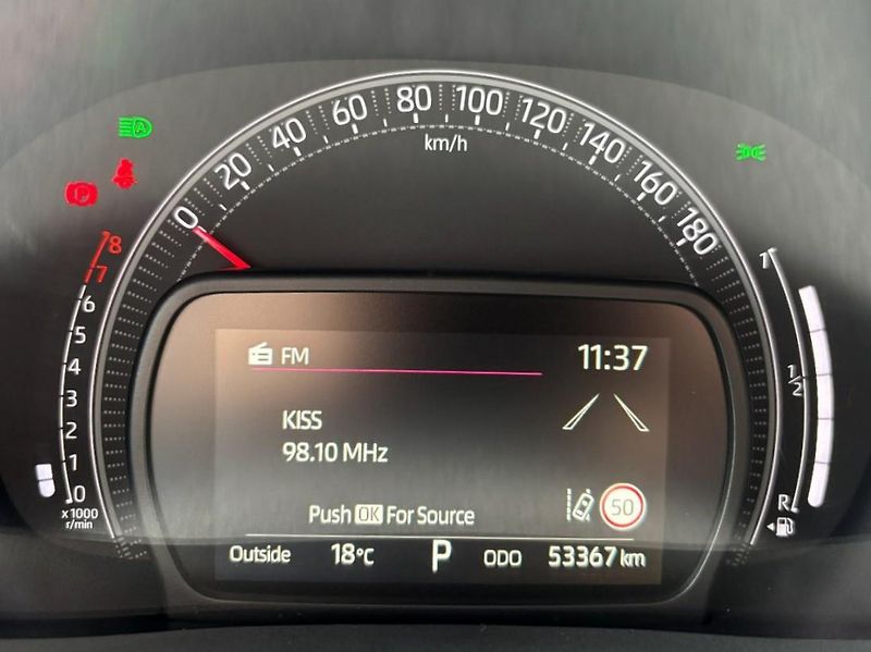 Toyota Aygo X STYLE 1.0 VVT-i 53 kW - fotka 12 z 21