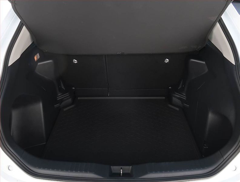 Toyota Yaris Cross (2023) Comfort 1.5 VVT-i, Automat - fotka 14 z 22