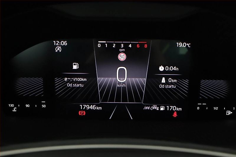 Škoda Karoq (2024) 1.5 TSI, DRIVE, DPH, KEYLESS - fotka 8 z 15