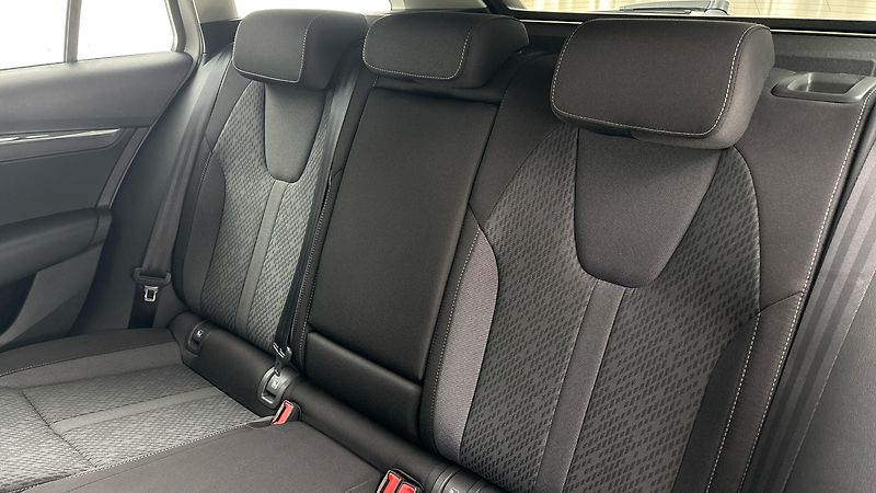 Škoda Octavia 1.5 TSI Style Combi - fotka 16 z 28