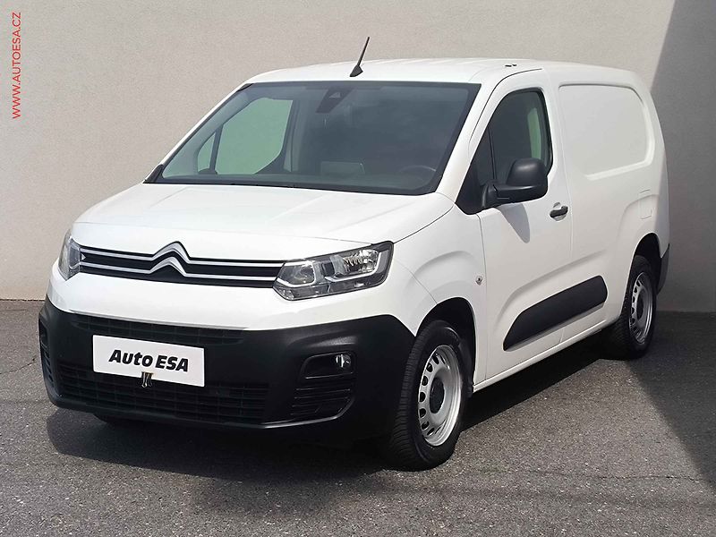 Citroën Berlingo (2020) 1.5HDi MAXi, AC, tempo, navi - fotka 3 z 26