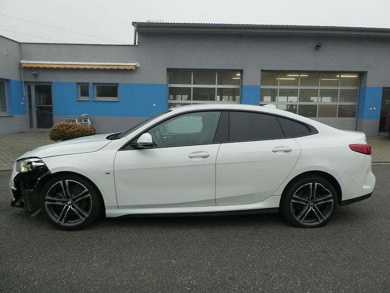 BMW Řada 2 Gran Coupe 218i 103kW M SPORT - fotka 5 z 15