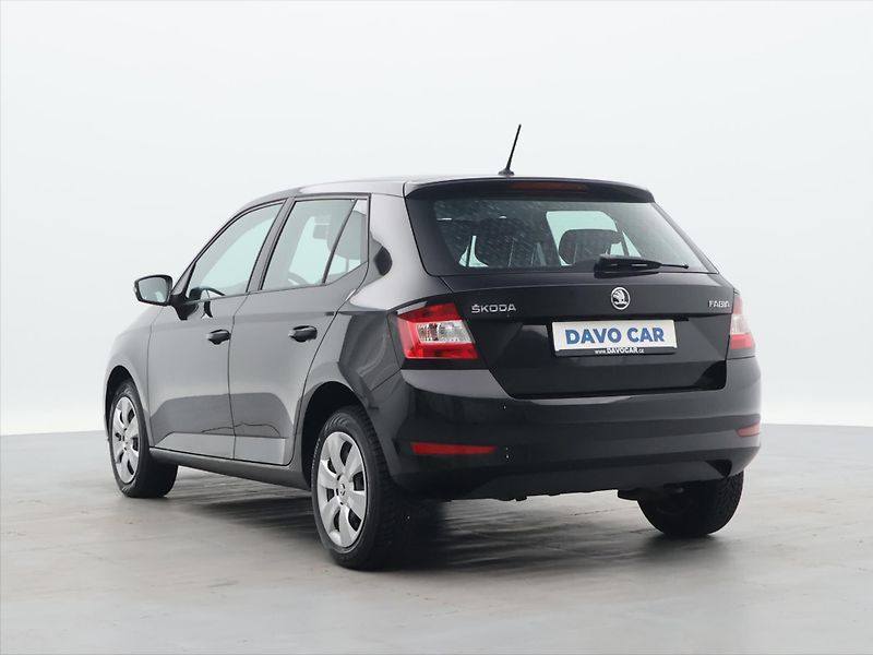 Škoda Fabia 1,0 MPI 44kW 14'390KM CZ - fotka 5 z 25