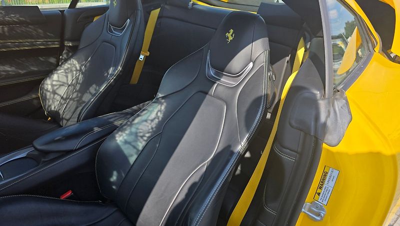 Ferrari Portofino - fotka 17 z 34