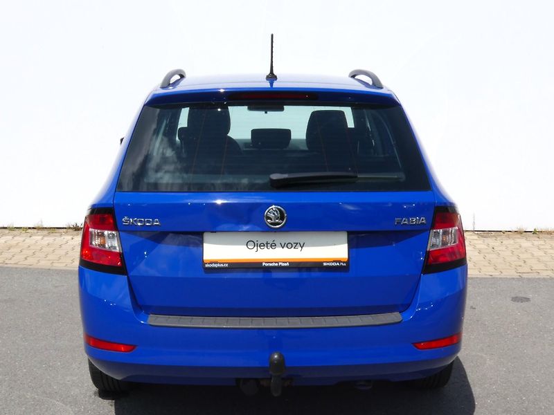 Škoda Fabia III Combi Active 1.0 MPI /55kW - fotka 12 z 30