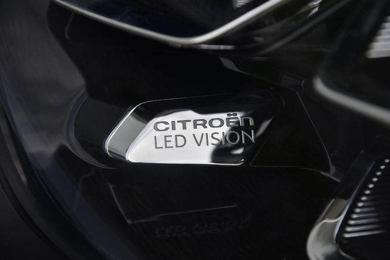 Citroën C3 1.2 PT,DKLIMA,TEMP,PDC,LED,DPH - fotka 7 z 46