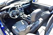 Ford Mustang V8 5.0 GT.