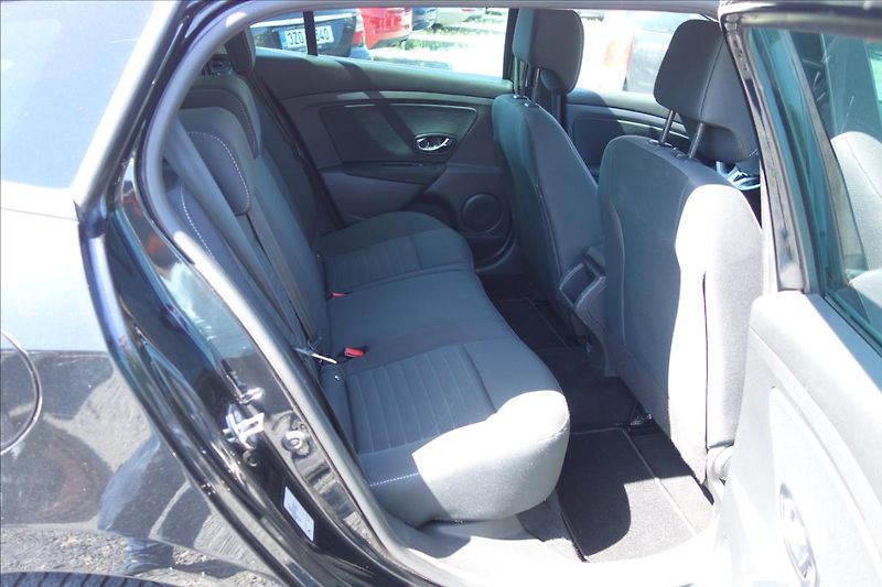 Renault Mégane 1,2 TCe, ČR, 1 MAJ., LIMITED. - fotka 13 z 30