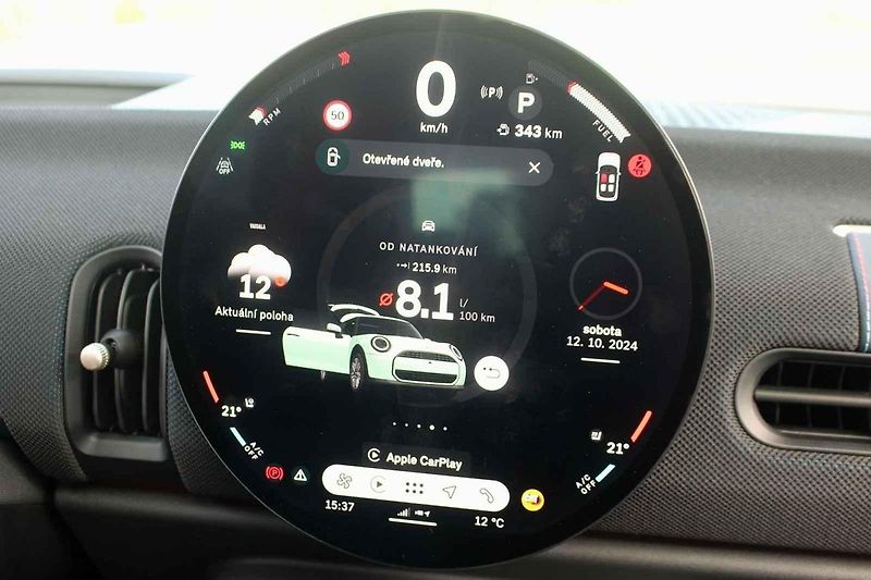 Mini Cooper S stále vyhoví nadšeným řidičům