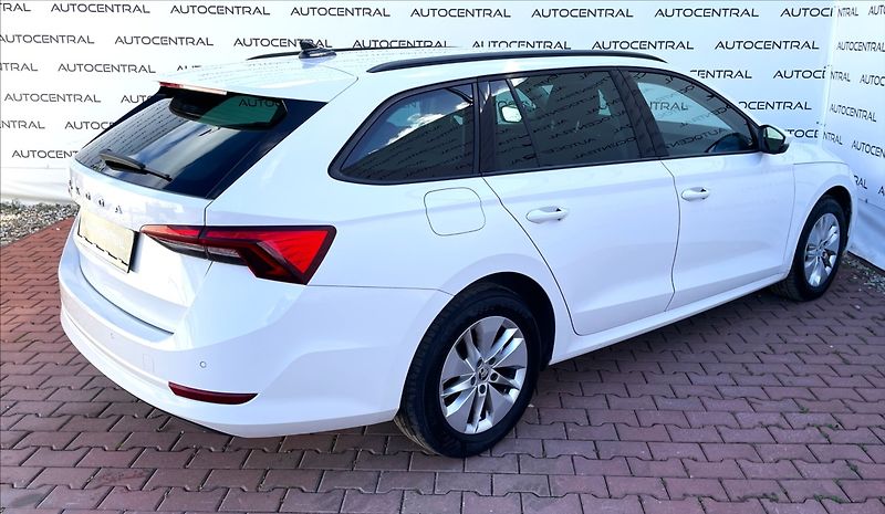 Škoda Octavia 2,0 TDi,85kW,1.maj.,ČR - fotka 4 z 25