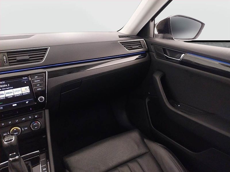 Škoda Superb (2016) Laurin&Klement 2.0 TDI 4x4 - fotka 8 z 24