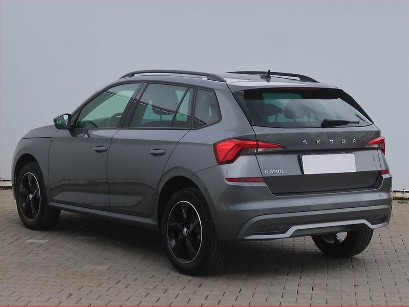 Škoda Kamiq (2023) Style 1.5 TSI - fotka 4 z 19
