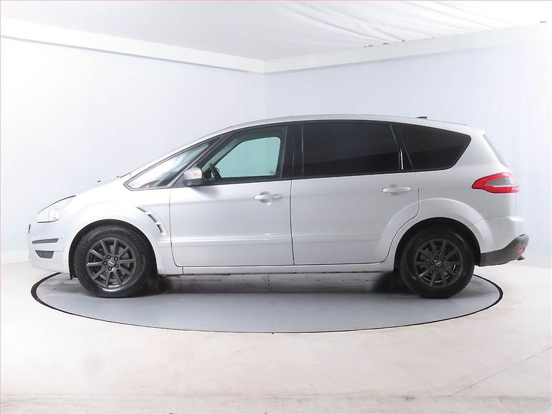 Ford S-MAX (2011) 2.0 TDCi, po STK, levný provoz - fotka 3 z 15