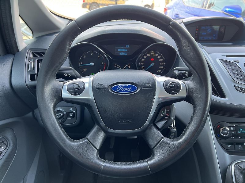 Ford Grand C-MAX 1.6HDi 7MÍST ČR odp.DPH - fotka 14 z 41