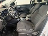 Ford Kuga (2015) 1.5 EB, AC, park.čidla - náhled 2