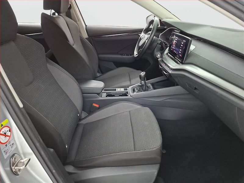 Škoda Octavia (2021) Ambition 1.5 TSI, ČR,1.maj - fotka 9 z 17