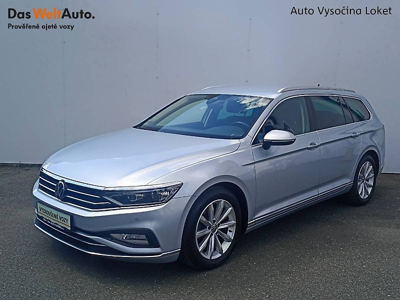 Volkswagen Passat (2023) 2.0 TDI 4x4 147kW Webasto Tažn - fotka 1 z 35