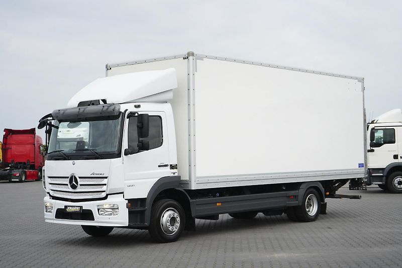 Mercedes-Benz Atego (2018) 1221 / ACC / EURO 6 / KONTENER - fotka 2 z 45