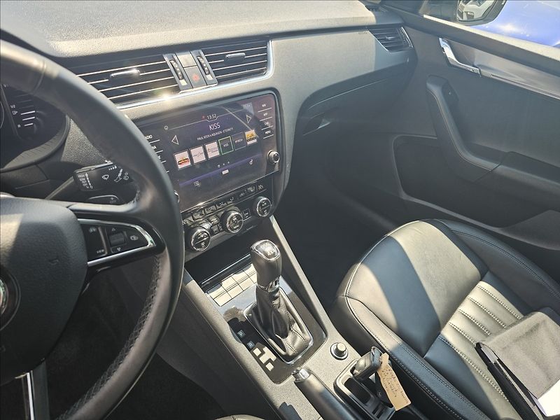 Škoda Octavia III 2,0TDi 110KW STYLE + - fotka 13 z 46