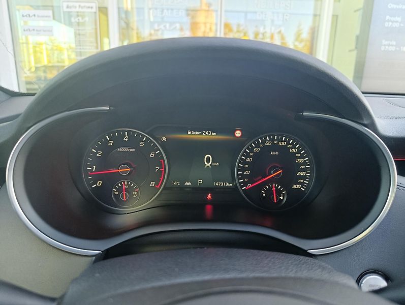 Kia Stinger (2021) 3.3. 269KW čr 1. Majitel - fotka 15 z 15