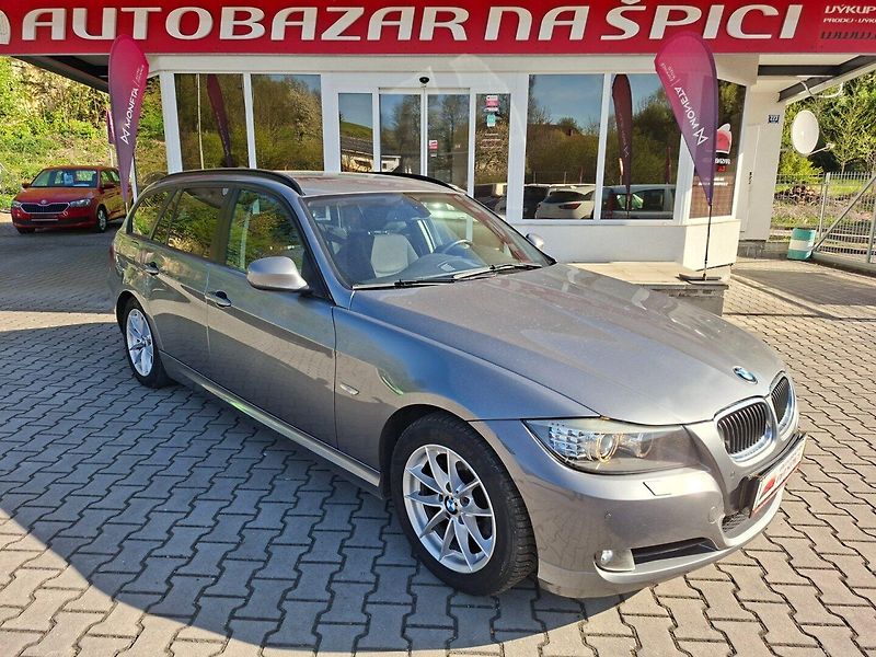 BMW Řada 3 (2010) 320d 105kW 6MAN -NAVI-SENZORY - fotka 2 z 42