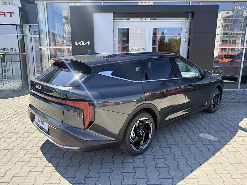 Kia K4 Sportswagon (2026) 1,6 T-GDi 7DCT 132 kW TOP - fotka 3 z 6