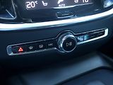 Volvo V60 2,0 B4 AWD Cross Country DPH - náhled 23