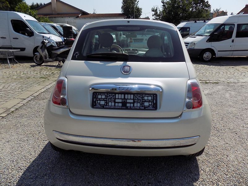 Fiat 500 1,2I 51 KW LOUNGE AUTOKLIMA - fotka 12 z 42