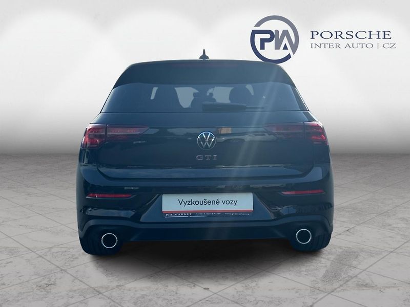 Volkswagen Golf GTI 180 KW - fotka 5 z 24