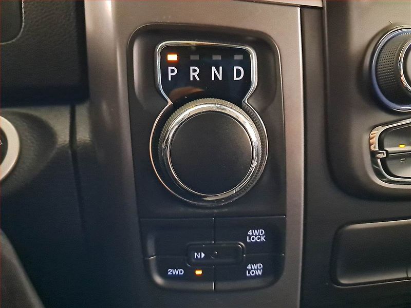 RAM 1500 (2022) 5.7 V8 Hemi - fotka 16 z 18