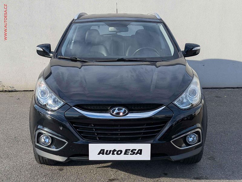 Hyundai ix35 (2013) 1.6 GDi, 2.maj,ČR, servis - fotka 2 z 18