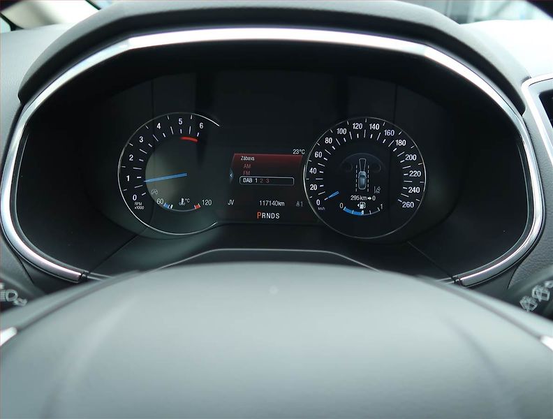 Ford S-MAX (2020) Titanium 2.0 TDCi, Automat - fotka 11 z 17