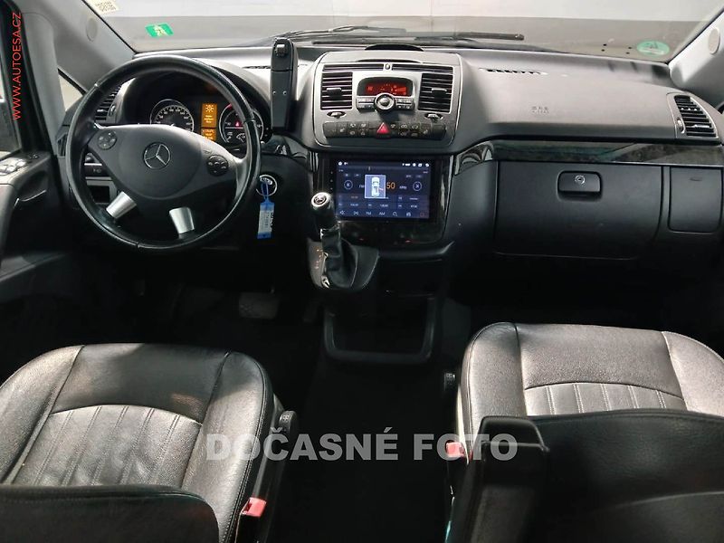 Mercedes-Benz Viano (2012) 3.0CDi L2, Ambiente, panorama - fotka 6 z 12