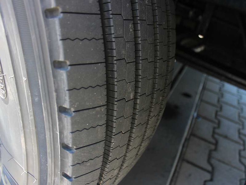 Iveco Eurocargo 120E25, EURO 4, PNEU 80% + SVA - fotka 20 z 28
