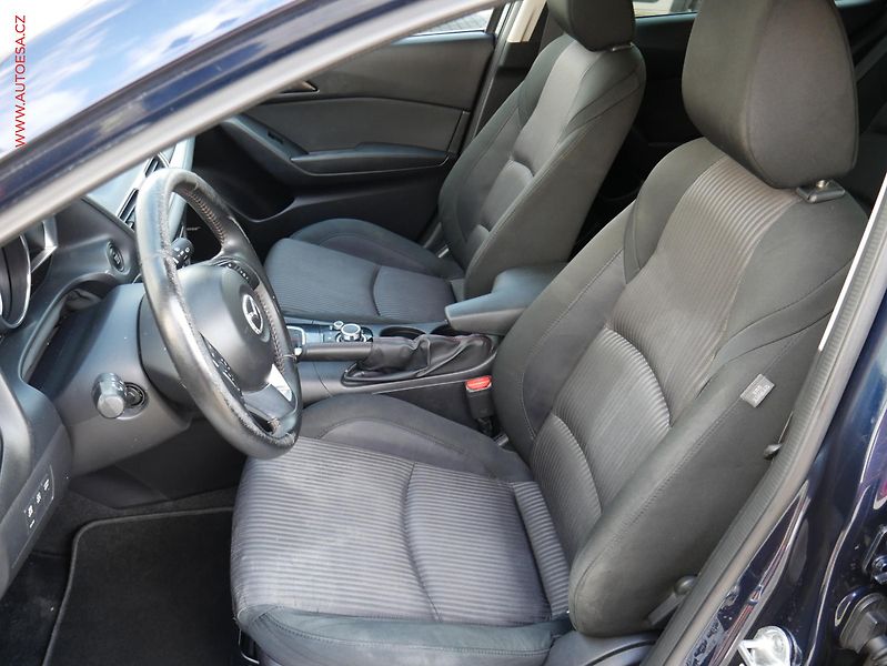 Mazda 3 (2014) 2.0 i, AC, navi, park.asist - fotka 9 z 17