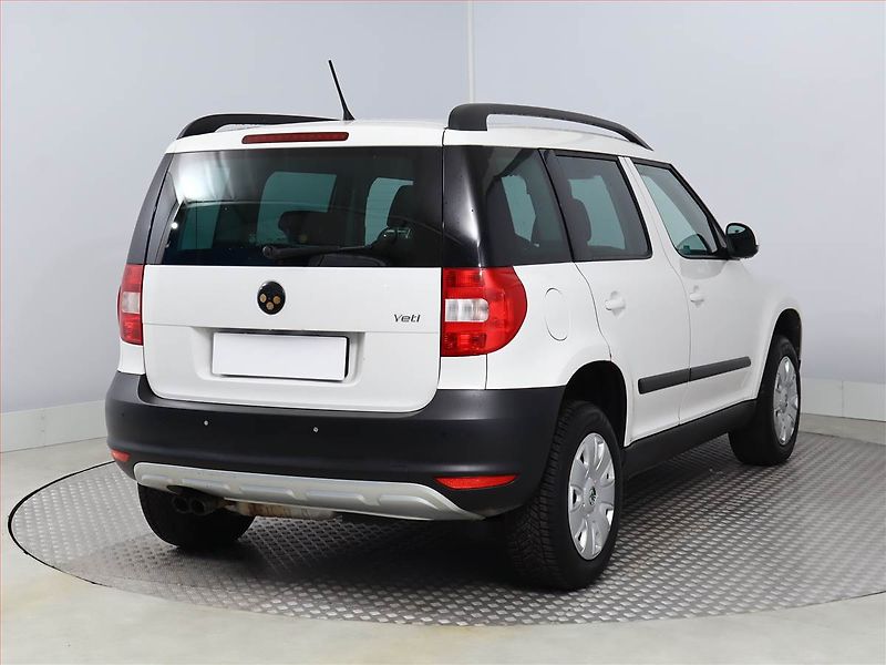 Škoda Yeti (2013) 1.8 TSI, 4X4, Serv.kniha - fotka 5 z 15